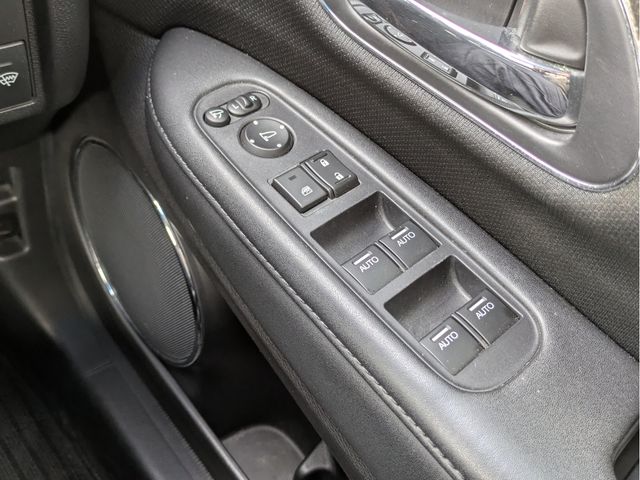 HONDA VEZEL HYBRID 2014