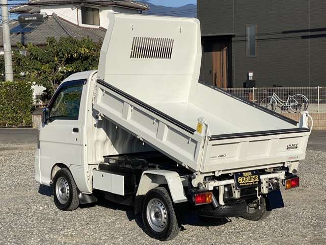 DAIHATSU HIJET dump 4WD 2010