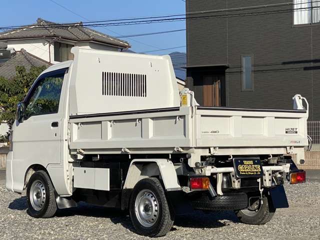 DAIHATSU HIJET dump 4WD 2010