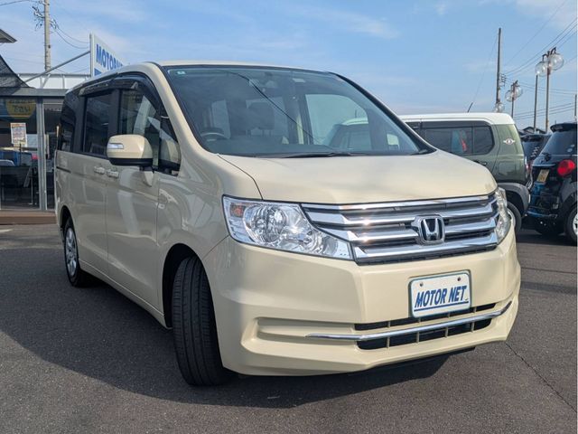 HONDA STEPWAGON 4WD 2014