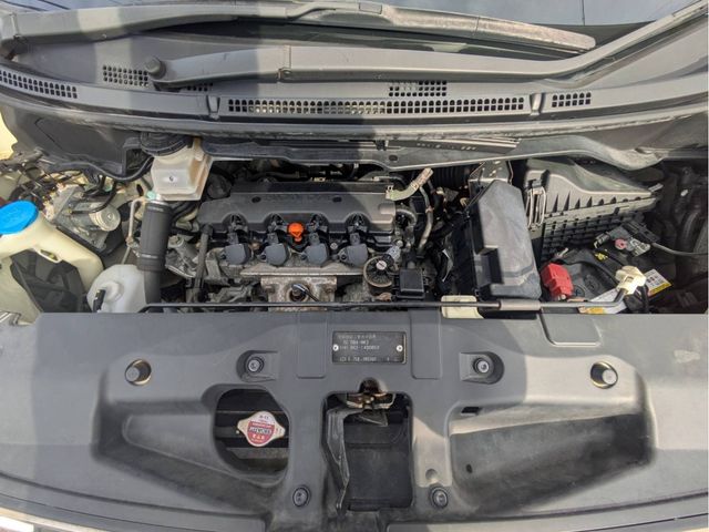 HONDA STEPWAGON 4WD 2014