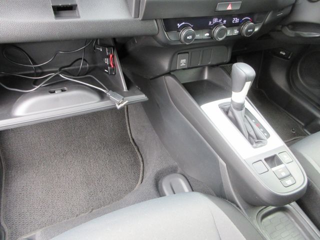 HONDA FIT e:HEV 4WD 2023