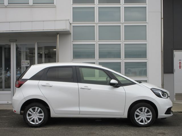 HONDA FIT e:HEV 4WD 2023