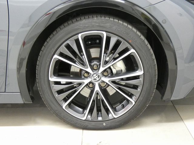 TOYOTA PRIUS 4WD 2025