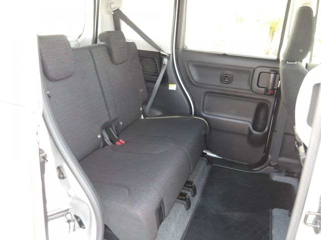 SUZUKI Spacia 4WD 2023