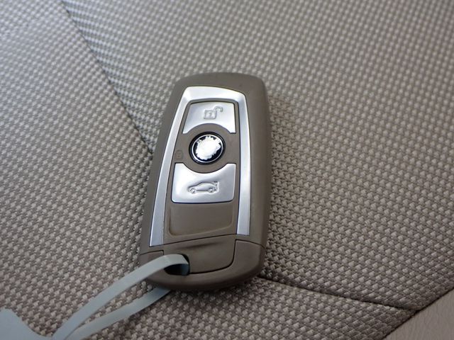 BMW BMW 3series sedan 2013