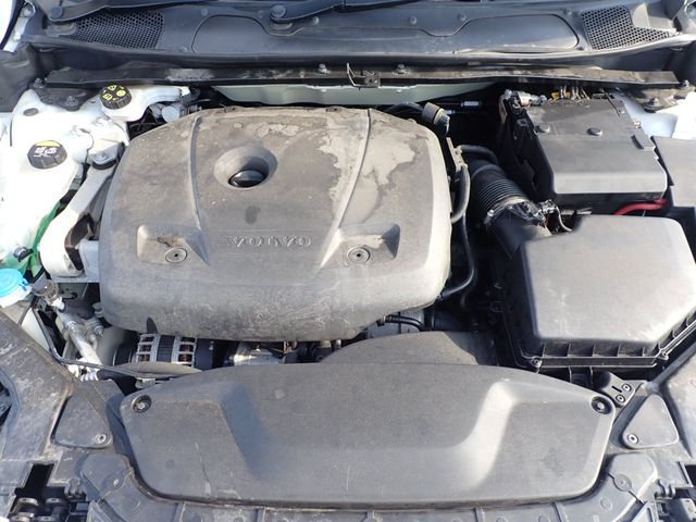 VOLVO VOLVO V40 CROSS COUNTRY 2019