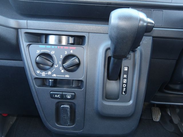 DAIHATSU HIJET CARGO 2021