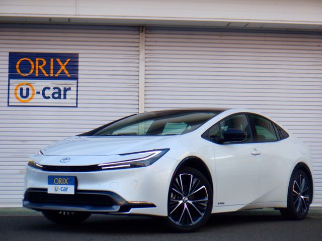 TOYOTA PRIUS 4WD 2025