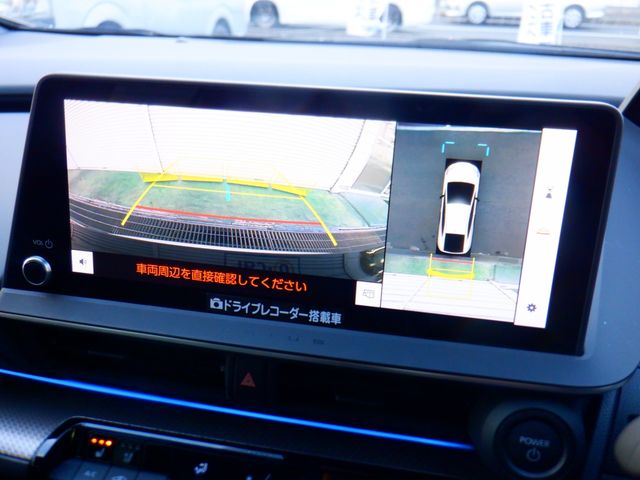 TOYOTA PRIUS 4WD 2025