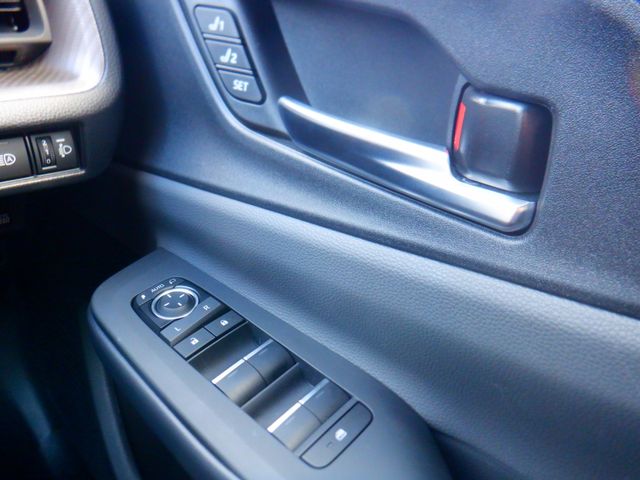 TOYOTA PRIUS 4WD 2025