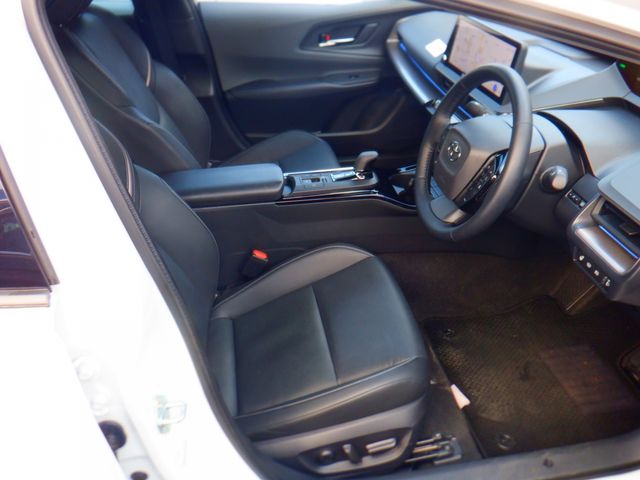 TOYOTA PRIUS 4WD 2025