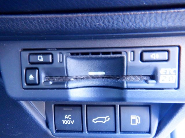 TOYOTA PRIUS 4WD 2025