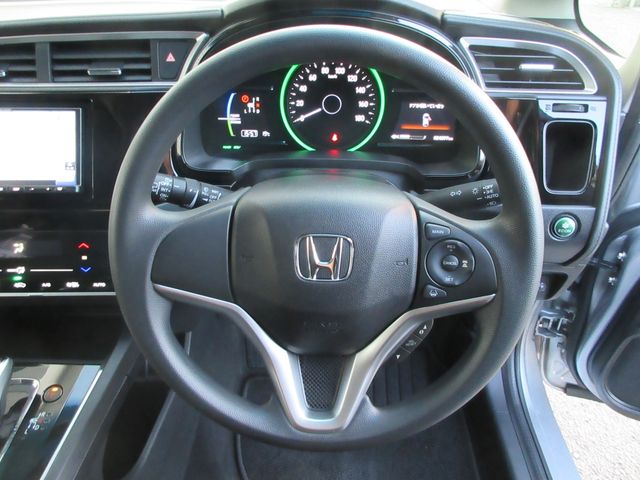 HONDA SHUTTLE HYBRID 2022