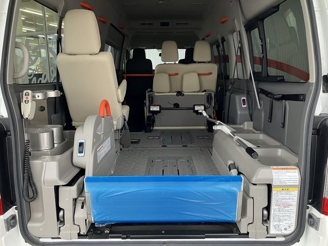 NISSAN NV350 CARAVAN 4WD 2019