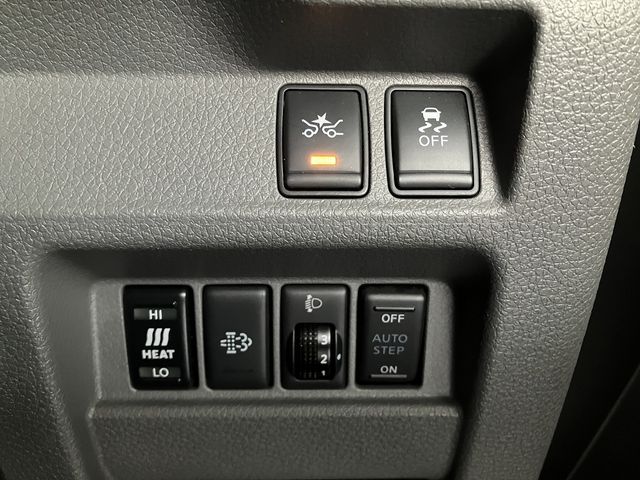 NISSAN NV350 CARAVAN 4WD 2019