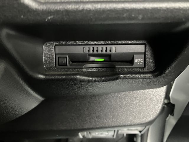 TOYOTA HIACE van 4WD 2019