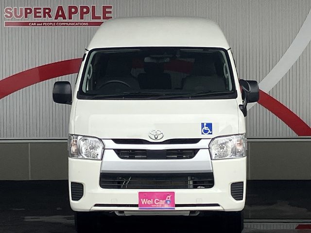 TOYOTA HIACE van 4WD 2021