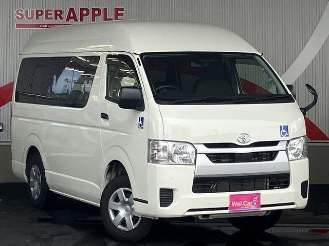 TOYOTA HIACE van 4WD 2021