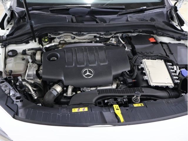 MERCEDES BENZ MERCEDES BENZ GLA class 2023