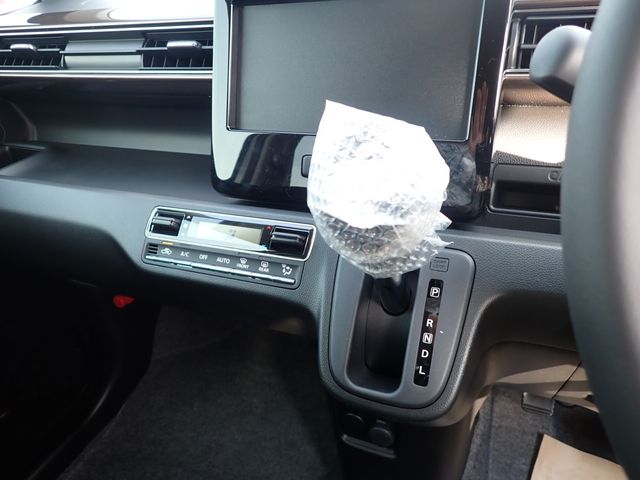 SUZUKI WAGON R Custom Z 2025