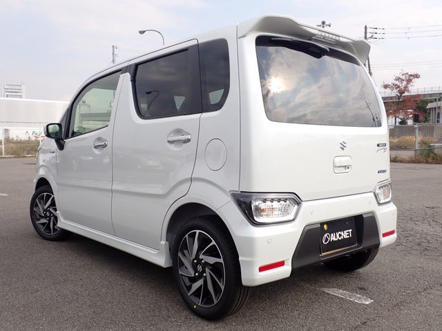 SUZUKI WAGON R Custom Z 2025