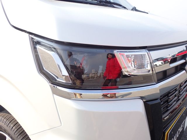 SUZUKI WAGON R Custom Z 2025