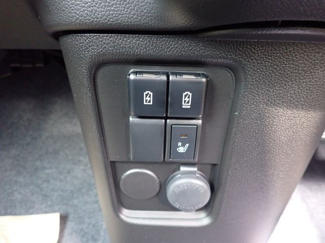 SUZUKI WAGON R Custom Z 2025