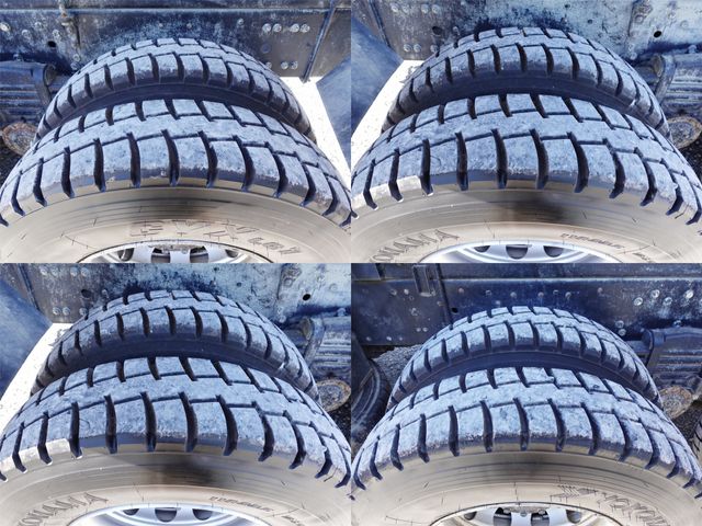 MITSUBISHI FUSOU SUPER GREAT 2013