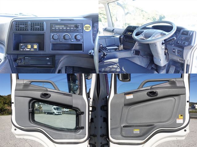 MITSUBISHI FUSOU SUPER GREAT 2013