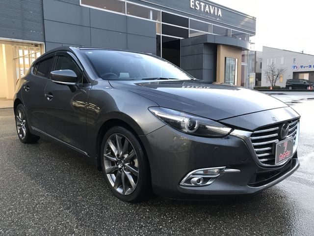 MAZDA AXELA SPORTS 2018