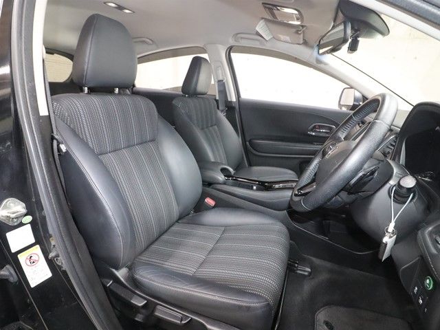 HONDA VEZEL HYBRID 2015