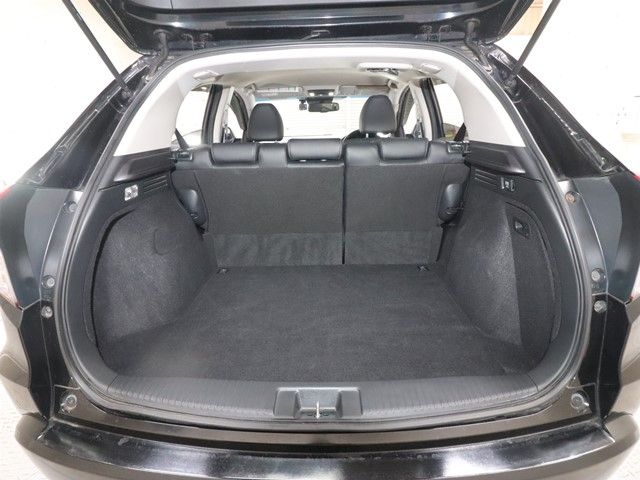 HONDA VEZEL HYBRID 2015