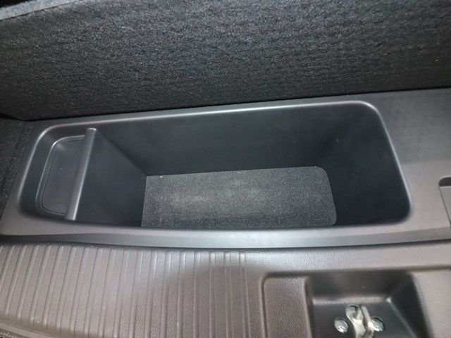 HONDA VEZEL HYBRID 2015