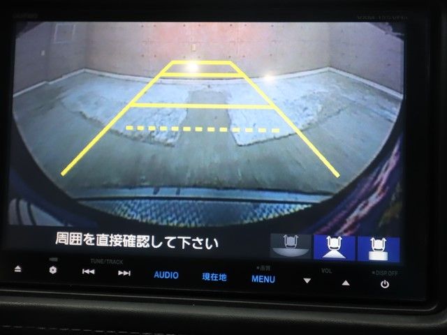 HONDA VEZEL HYBRID 2015