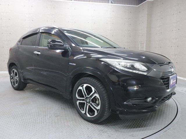 HONDA VEZEL HYBRID 2015