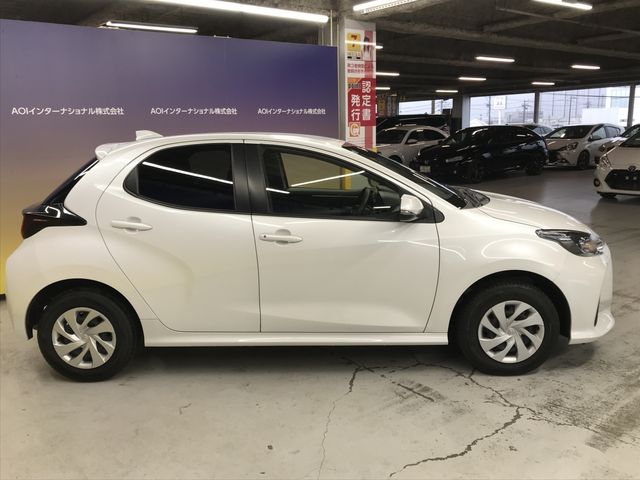 TOYOTA YARIS 2023