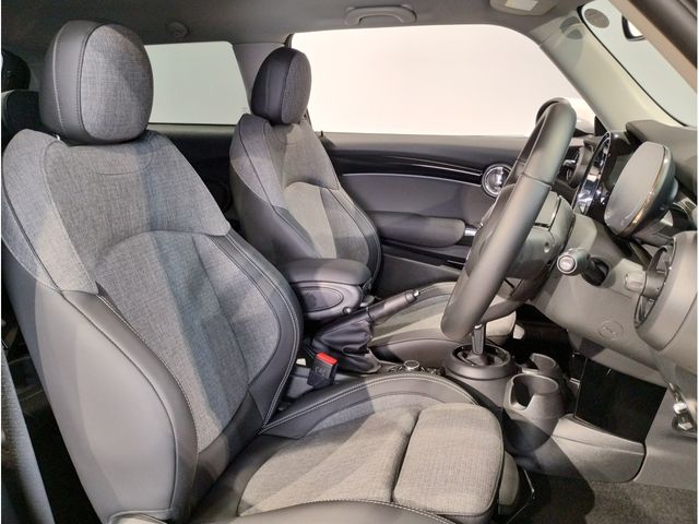 BMW MINI COOPER 2022