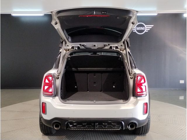 BMW MINI CROSSOVER 2020