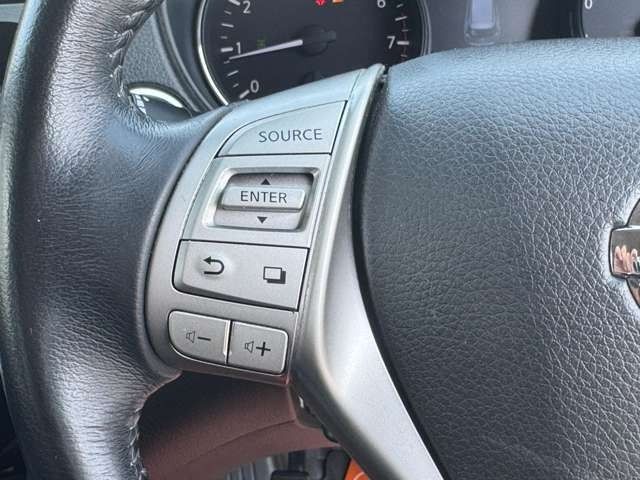 NISSAN X-TRAIL 4WD 2015