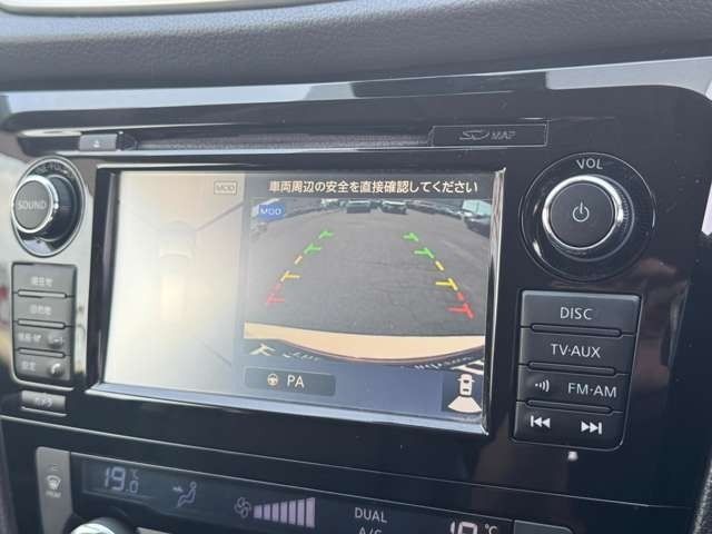 NISSAN X-TRAIL 4WD 2015