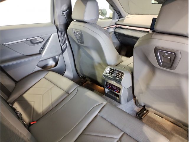 BMW BMW 5series sedan 2023