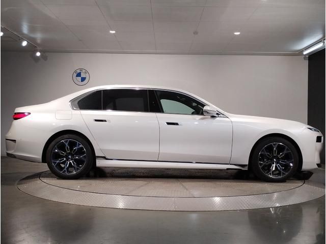 BMW BMW 7series 2023