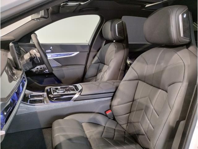 BMW BMW 7series 2023