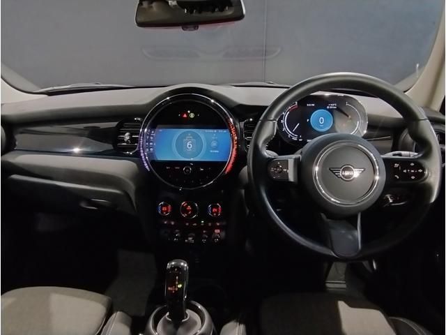 BMW MINI COOPER D 5DOOR 2023