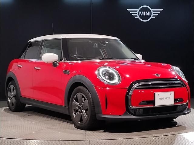 BMW MINI COOPER D 5DOOR 2023