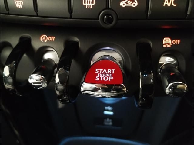 BMW MINI COOPER D 5DOOR 2023