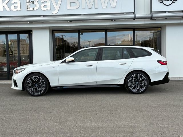BMW BMW 5series TOURING 2025