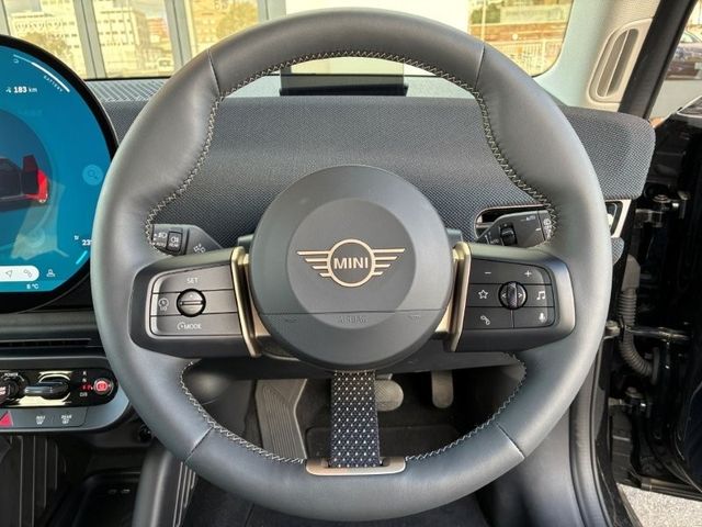 BMW MINI COOPER 2024