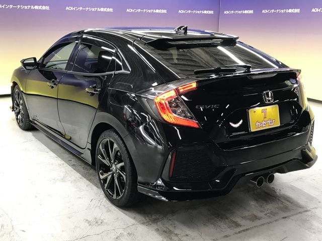 HONDA CIVIC hatchback 2019